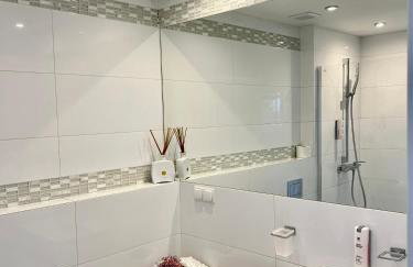 Hotel Dom Zdrojowy Prywatny Apartament 359 Lazurowa Gondola - Photo 21