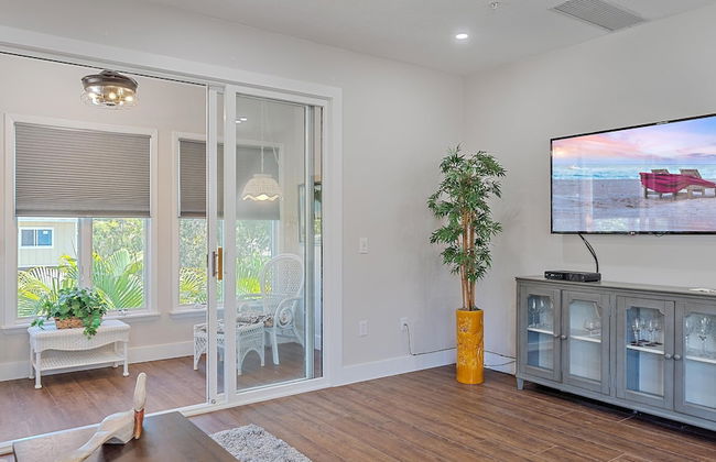 Sunshine Cottage At Cedars 2 Bedroom Condo by RedAwning - Foto 35