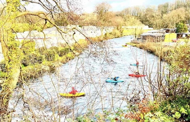 Inviting 2-bed Chalet in Caernarfon - Photo 14