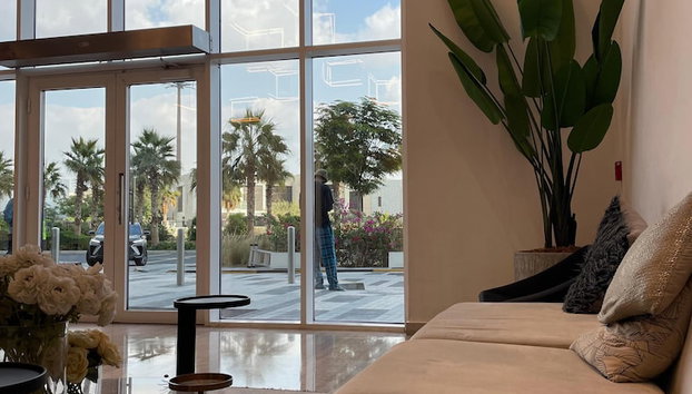 Modern 1 BR Golf Vita Damac Hills 1 - Foto 4, Zona de estar del vestíbulo