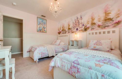 11 Mi to Disney Home with Game Room and Heated Pool - Foto 23