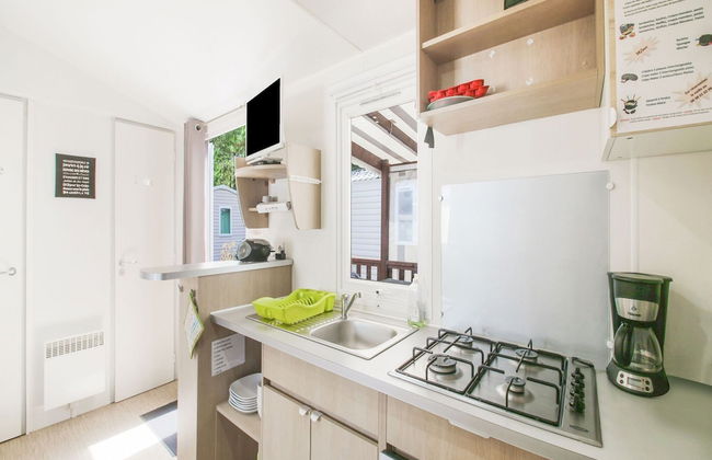 Swanky Mobile Home in Saint Jean de Monts Near Seabeach - Photo 26