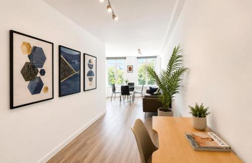 Modern Central Large Apt Above Tube for 4 - Foto 8