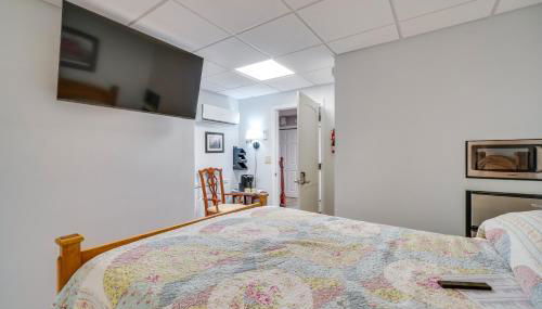 Biker-Friendly Etowah Retreat with Mountain Views! - Foto 1