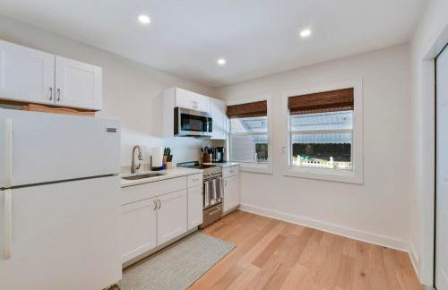 Updated Cottage on Pine Ave - Foto 14