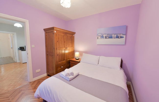10mindrivecliffsofmoher-cozy2br-parking-wifi - Photo 5