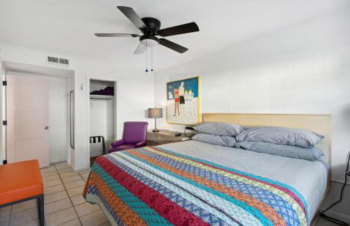 Folly Vacation Great Location, Vintage and Fun 120 Unit A - Foto 20