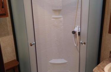 Lakefront! Twin Birch Resort - The Loon - Foto 39