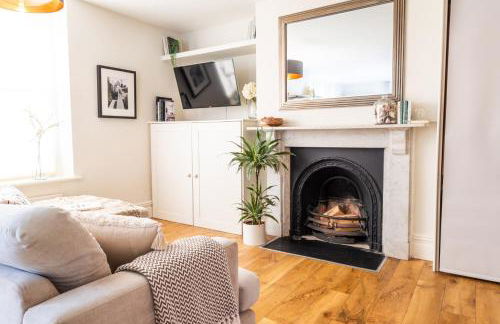 2-Bed Apartment in Redland, Bristol - Work-Ready - Foto 29