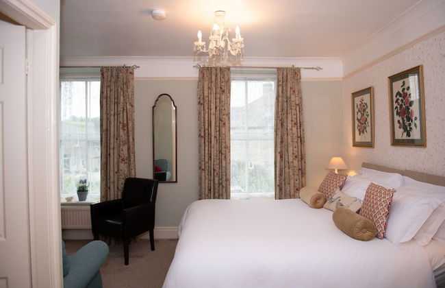 Milton House Studio Apartment Suites - Photo 46