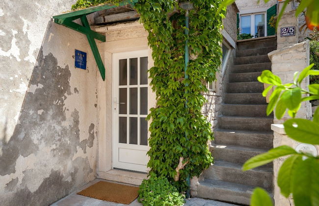 Beautiful Holiday Home on the Island Brac, With the Sea and a Small Beach in Front of the Door - Foto 23