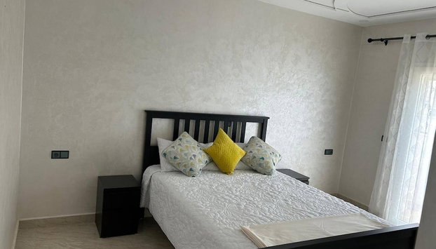 2 Bed Flat - Sleeps 5 - Pets - Pool - Parking - Photo 4, Room