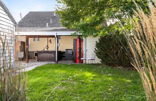Bo360 Old West Abode with Hot Tub and Sauna - Foto 19