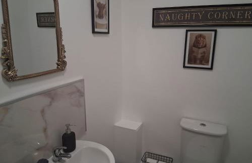 Crown House Studio Apartment - Foto 19