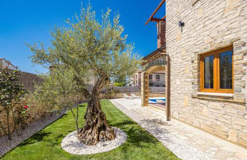 Villa Brioni with pool by Rentistra - Foto 5