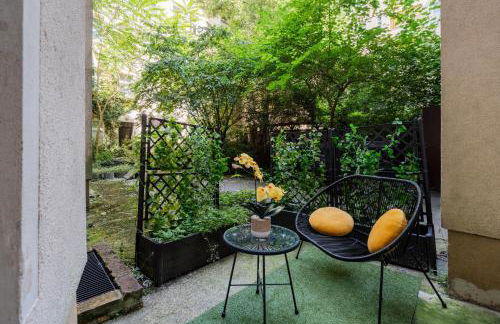 Cozy Retro Chic with Patio and Self Check-in - Foto 4