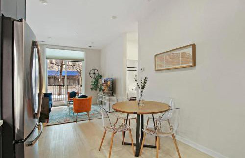 Elegant 2BR Apartment with In-Unit Laundry - Sheridan 102 - Photo 4