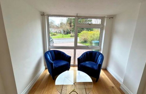 Weybridge Stunning Five Bedroom House With Garden - Foto 7