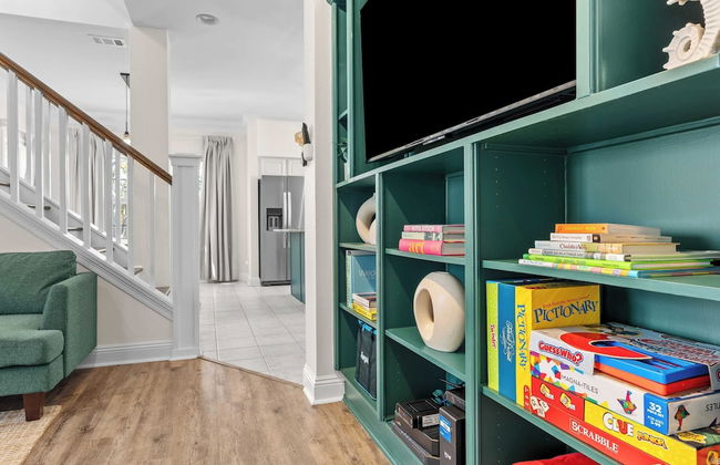 Steps to Beach! Arcade Game Room, Pool + Hot Tub Calico Scallop by Avantstay - Foto 12