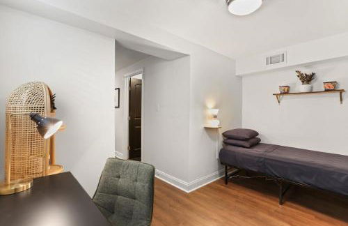 Garden District 3BD 2BA Parking Stylish & Unique - Foto 19