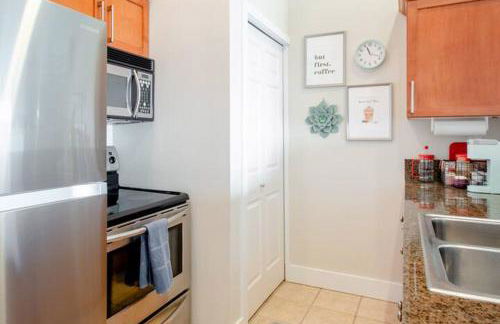 Top Floor Water View Oasis near Space Needle & Cruise - Foto 22