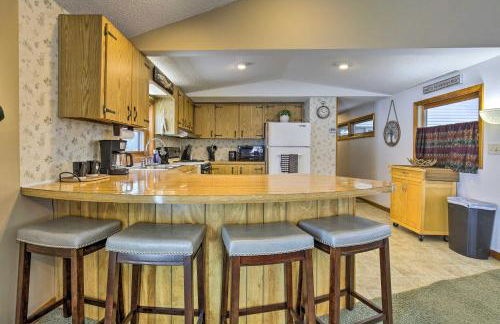 Phillips Cabin with Lake Views and Private Dock! - Foto 9