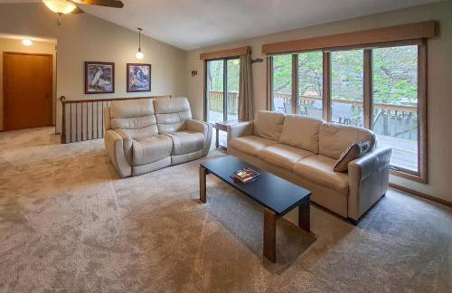 Boat Dock! Lakefront Group Getaway in Eldon - Photo 5