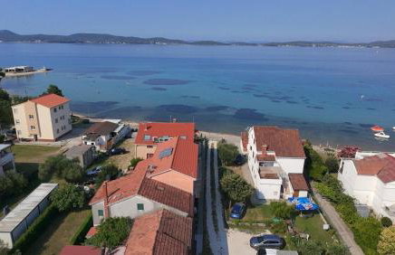 Pirate's Cove - Photo 2