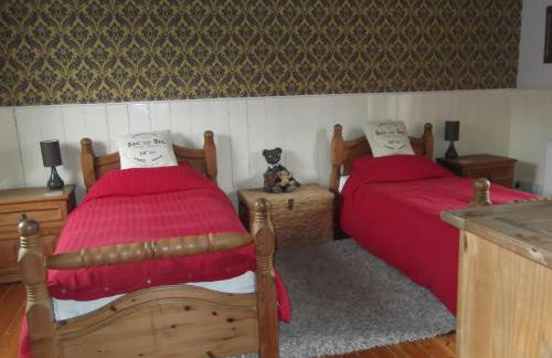 Manor House Annex - Sleeps up to 6 People - Photo 27