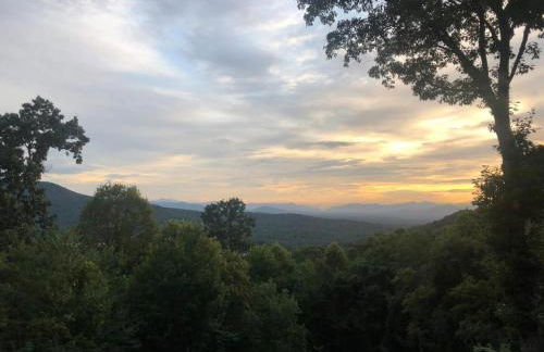 10 Min TO DT Asheville, Apartment Incl - Foto 48