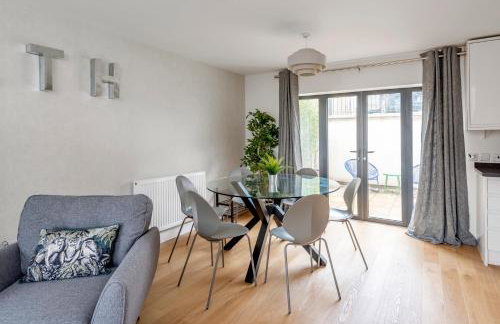 1 Victoria Place - Photo 10