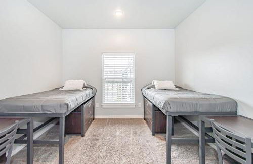 Bringham's Mill Apartments Perfect for Groups Full Kitchen Gym and Free Parking - Photo 75