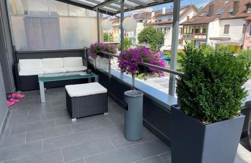 Preiswertes stilvolles Zimmer im privaten Haus mit großem schönem modernem Gemeinschaft Badenzimmer - Foto 5