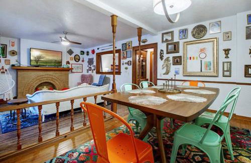 Eccentric Escape-hop skip jump to Plaza District - Foto 15