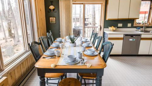 Wine Moose w Hot tub Fireplace Sauna 9min to Mt Snow - Foto 3