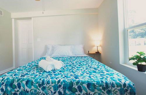 Spacious Modern 5 Bedrooms JAX - Photo 4