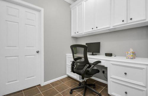 3BR 3Ba Upscale Luxury Home in The Heights - Foto 23