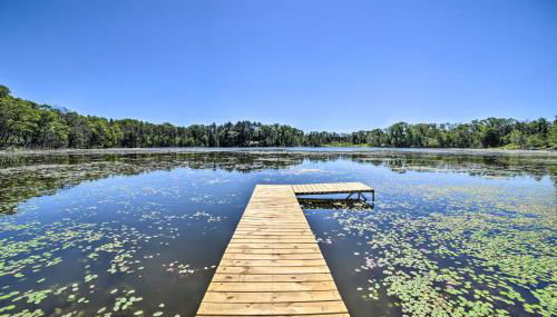 Lakefront Wisconsin Cottage with Dock and Hot Tub! - Foto 2