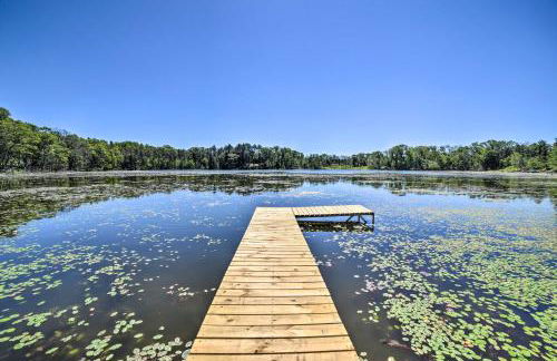 Lakefront Wisconsin Cottage with Dock and Hot Tub! - Foto 2
