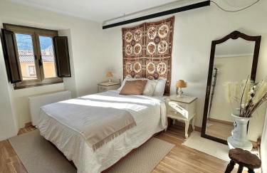 Casa Medieval en el Centro de Montblanc - Foto 3