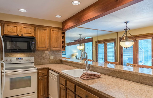 Whispering Woods Resort - Foto 26