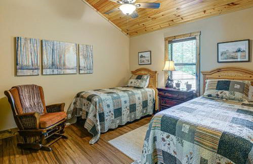 28 Acres Home with Barn and Fire Pit Near Franklin! - Foto 16