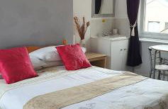 Norwyn Court Holiday Apartments - Foto 70