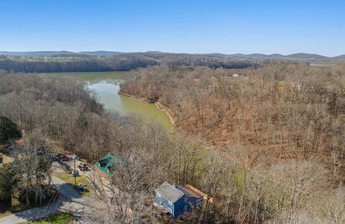 Little blue house on the lake - Photo 33