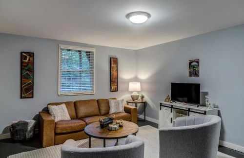 Mountain Home near Blue Ridge Parkway, Central Location! - Foto 25