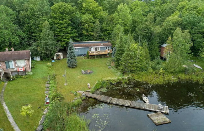 Quiet Spaciou Gorgeous Lakefront Cottage - Foto 36