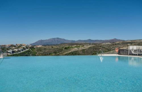 Luxury Penthouse With Sea View in Paraiso Pueblo - Photo 31