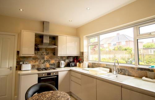 Welcoming Family Home - Pass the Keys - Foto 2