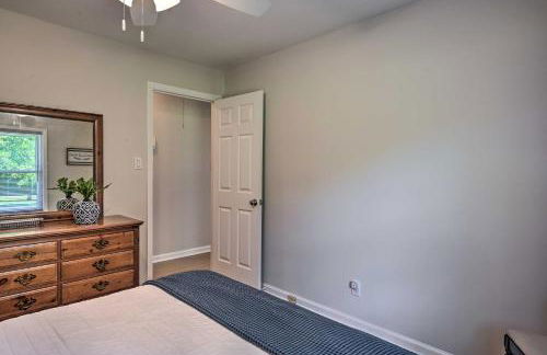 Charming Retreat on 5 Acres with Deck and Grill! - Photo 12