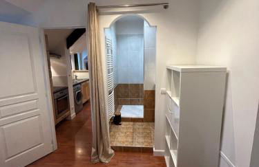 ROOFTOP - COSY FLAT Centre Senlis - Foto 26